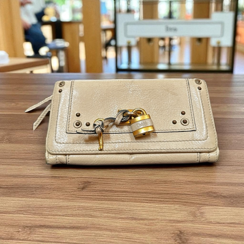 Chloé Beige Leather w/ Gold Padlock Long Paddington Wallet